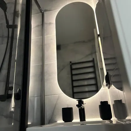 Апартаменты Zveryno Studija